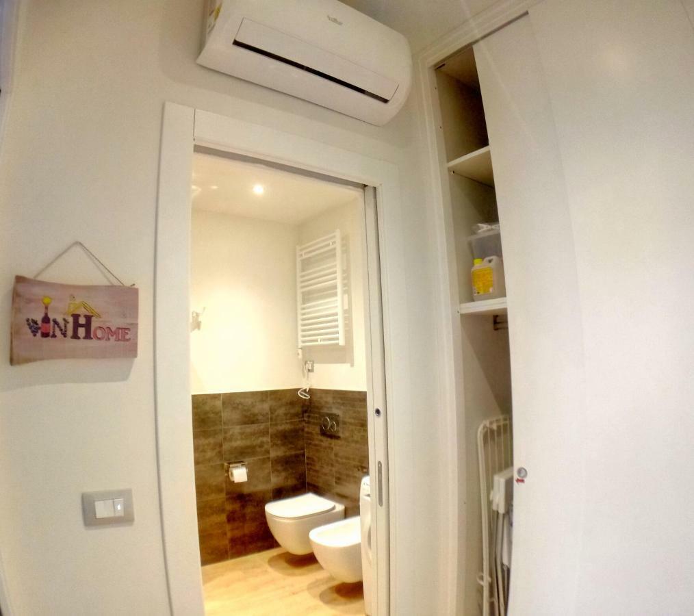 Vinhome Bilocale Con Garage Privato Alba Centro Exteriör bild